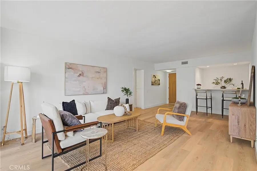 4915 Tyrone #126, Sherman Oaks, CA 91423 - #3