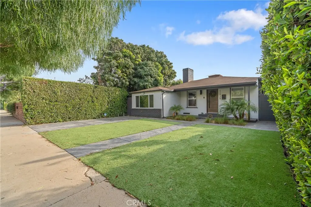 11938 Exposition Boulevard, Los Angeles, CA 90064 - Image #1