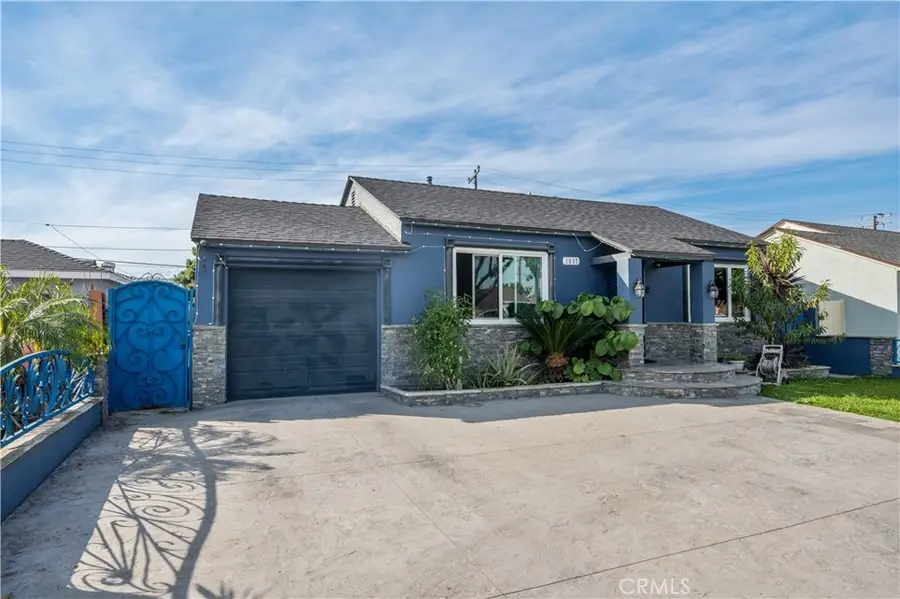 1037 S Tajauta, Compton, CA 90220 - #3