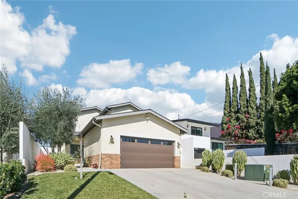 237 Houston Drive, Thousand Oaks, CA 91360 - #1