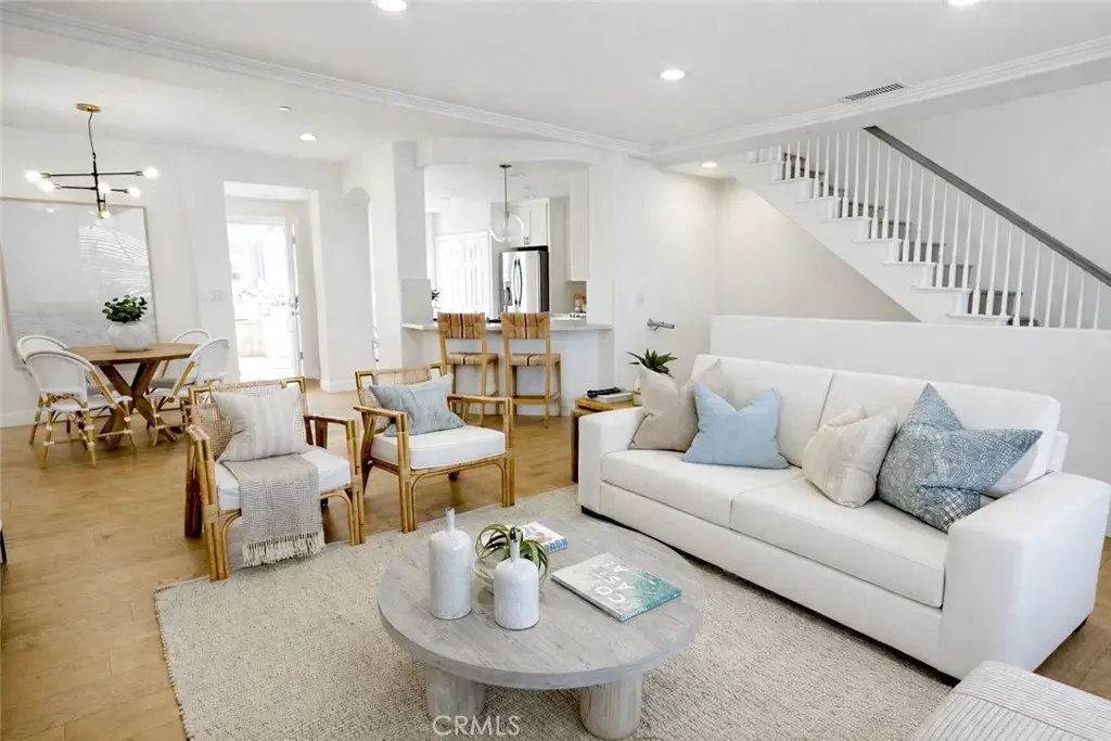 213 Aviation Place, Manhattan Beach, CA 90266 - #1