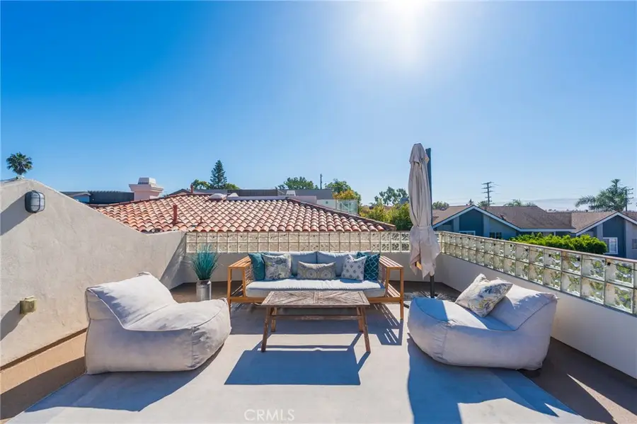 611 N Lucia #B, Redondo Beach, CA 90277 - #3