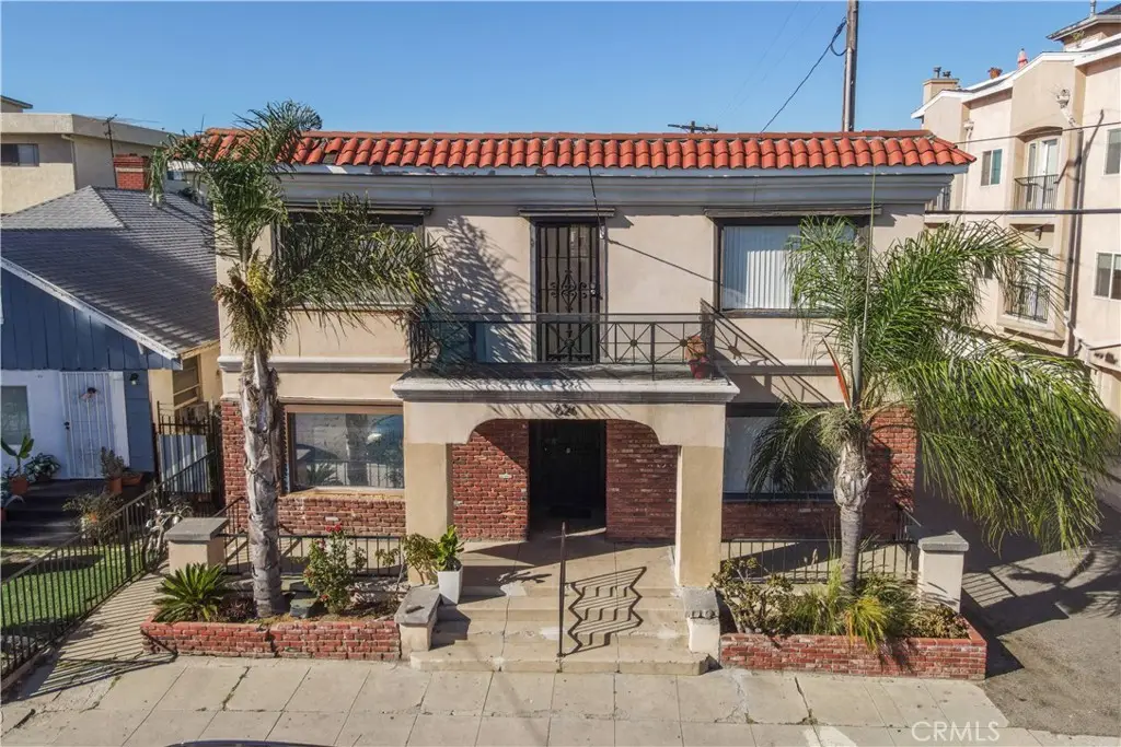 626 W 7th, San Pedro, CA 90731 - #1
