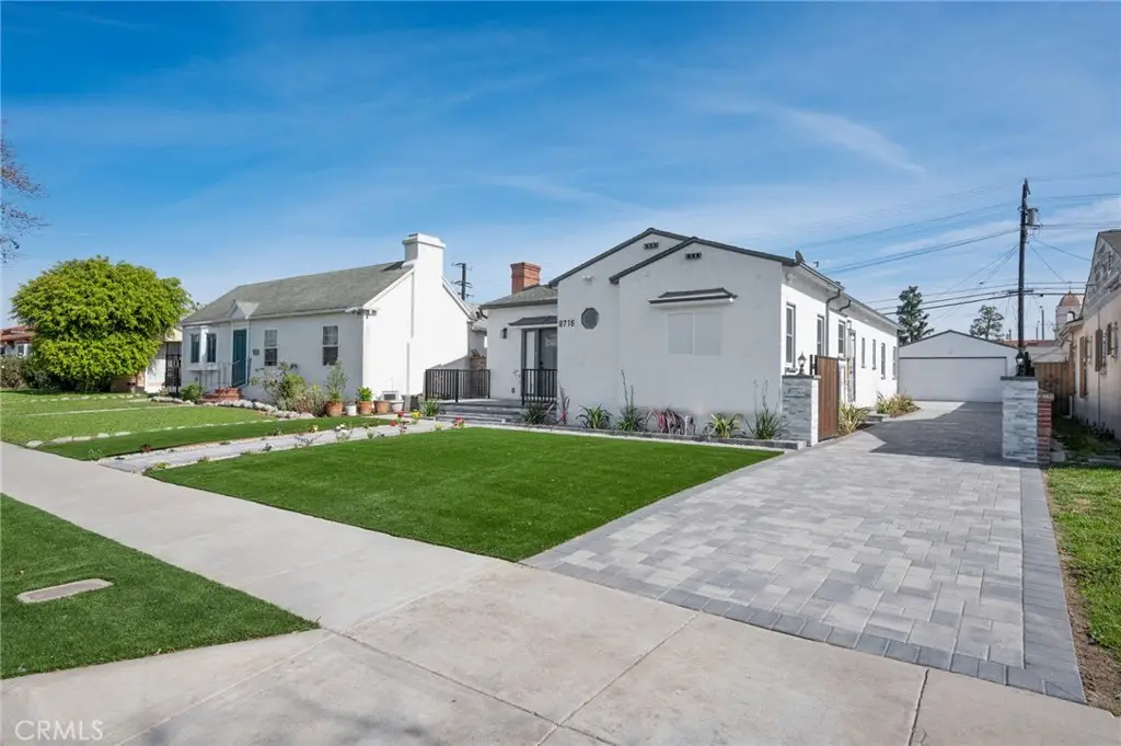 8716 S 10th Avenue, Inglewood, CA 90305 - #1
