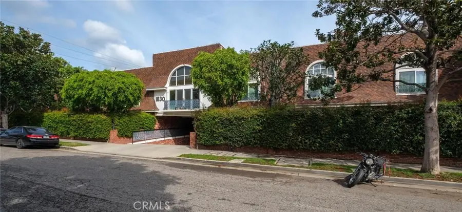 1830 Kelton Avenue #5, Los Angeles, CA 90025 - #3