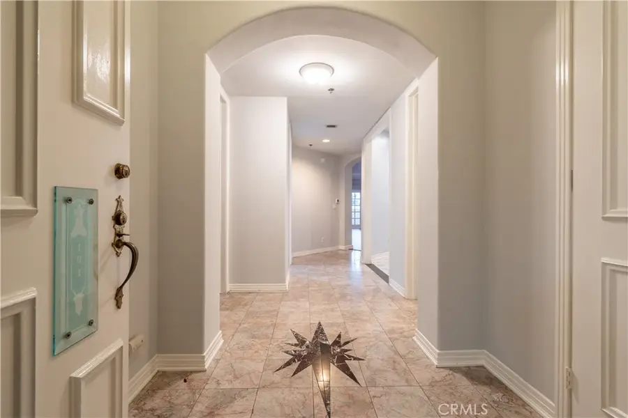 120 S Palm, Beverly Hills, CA 90212 - #2