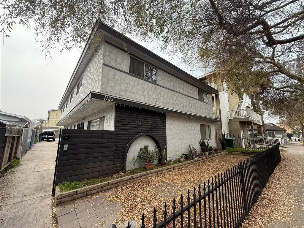 1123 Ohio, Long Beach, CA 90804 - #1