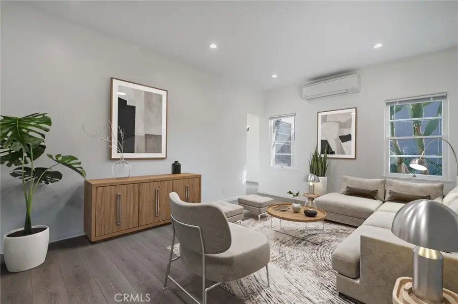 1226 S Dunsmuir, Los Angeles, CA 90019 - #2