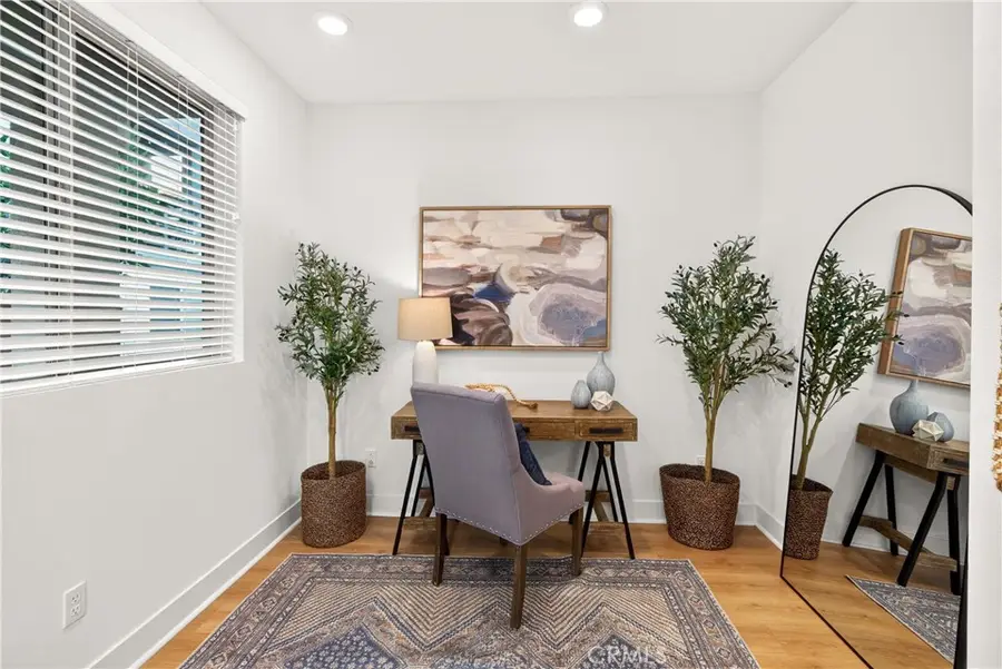 1682 W Lexington Lane, San Pedro, CA 90732 - #3