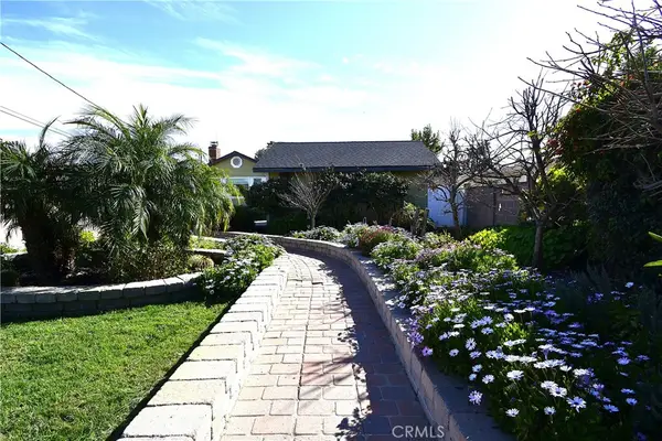 1338 W 221st Street, Torrance, CA 90501