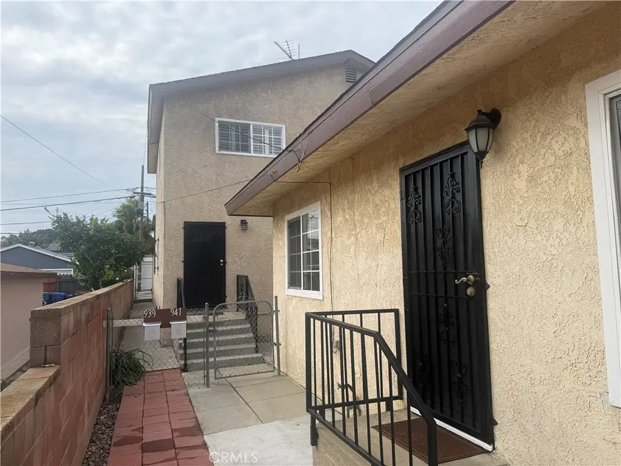 939 941 W 17th, San Pedro, CA 90731 - #2