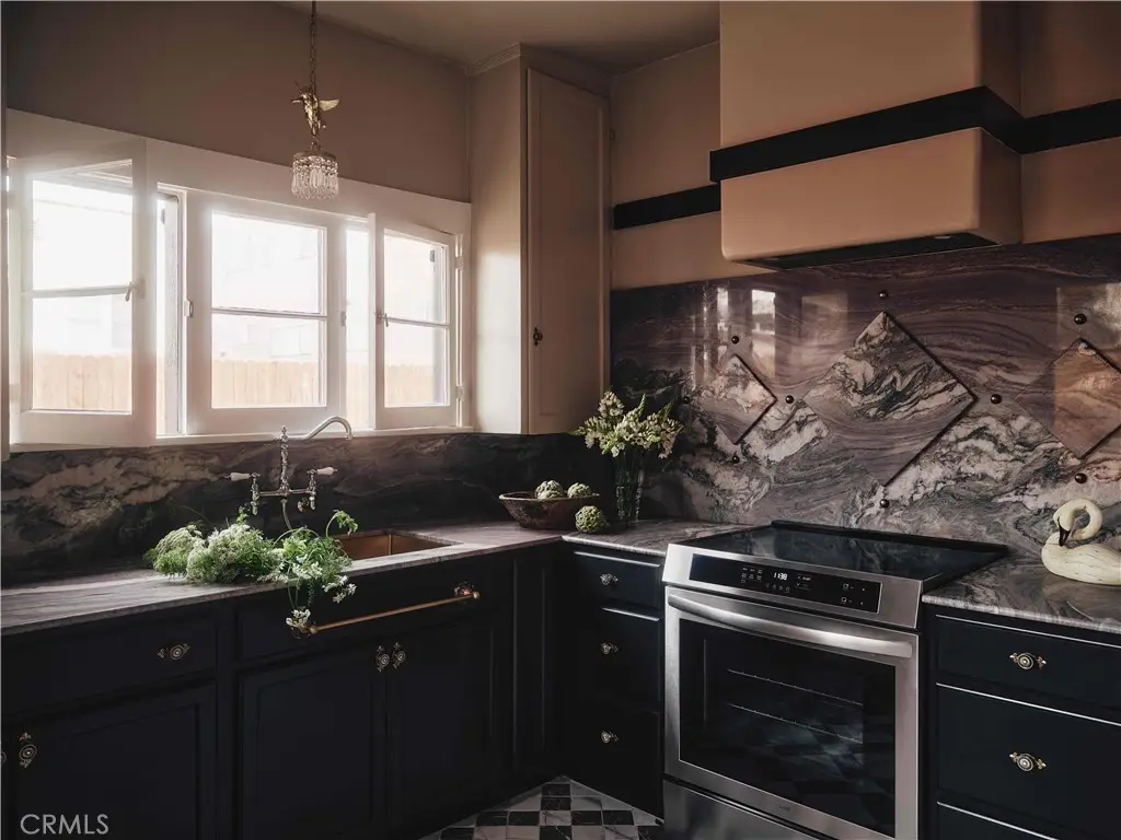 7148 Marshfield, Los Angeles, CA 90046 - #1