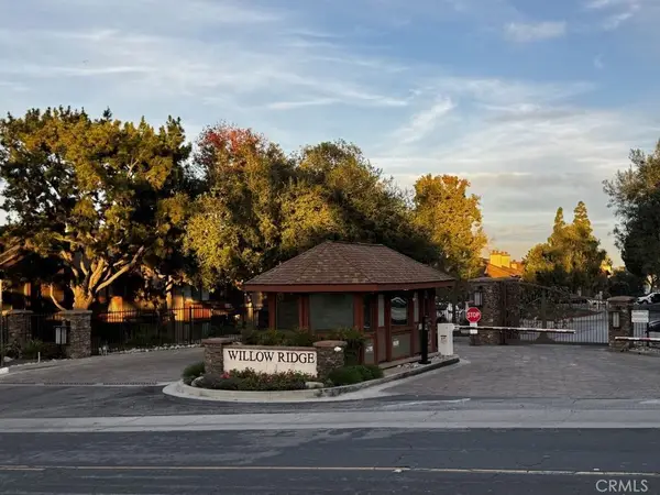 2504 E Willow #107, Signal Hill, CA 90755