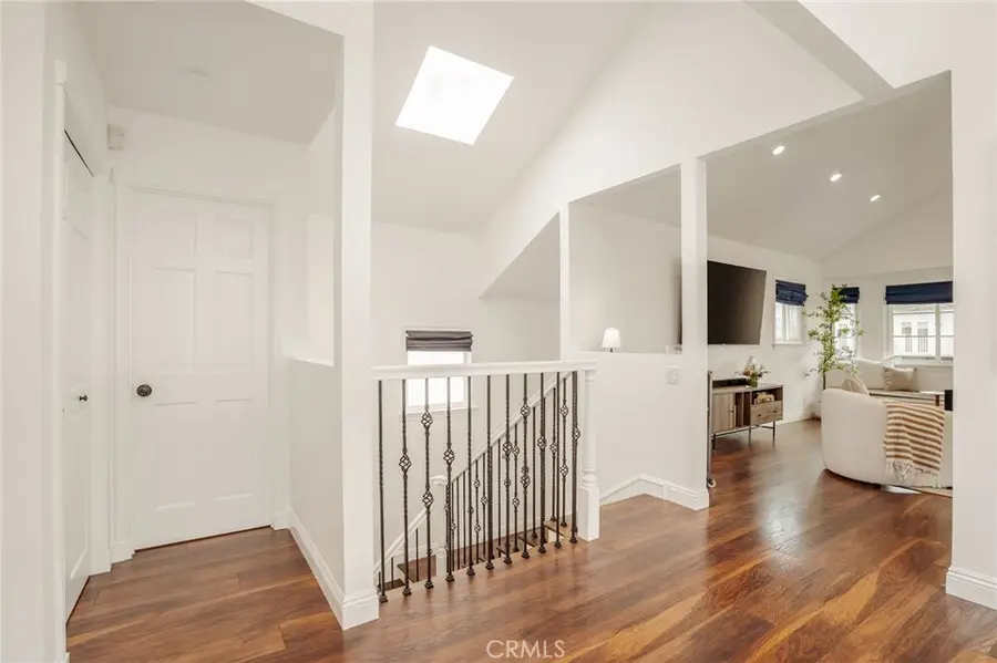 521 13th Street, Manhattan Beach, CA 90266 - #3