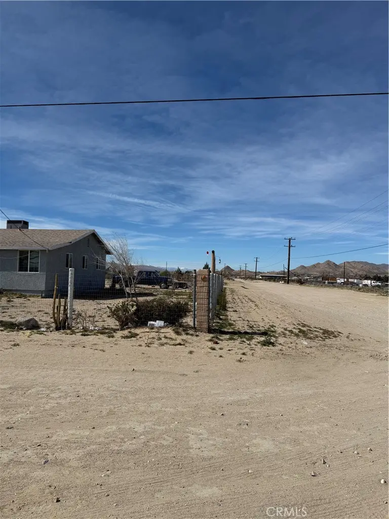 10656 Allen Way, Lucerne Valley, CA 92356 - #3