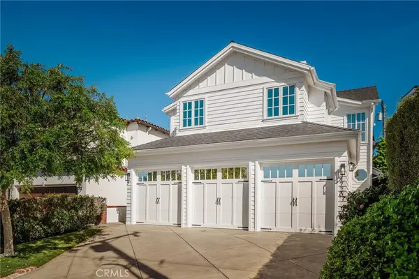 1720 Oak Avenue, Manhattan Beach, CA 90266