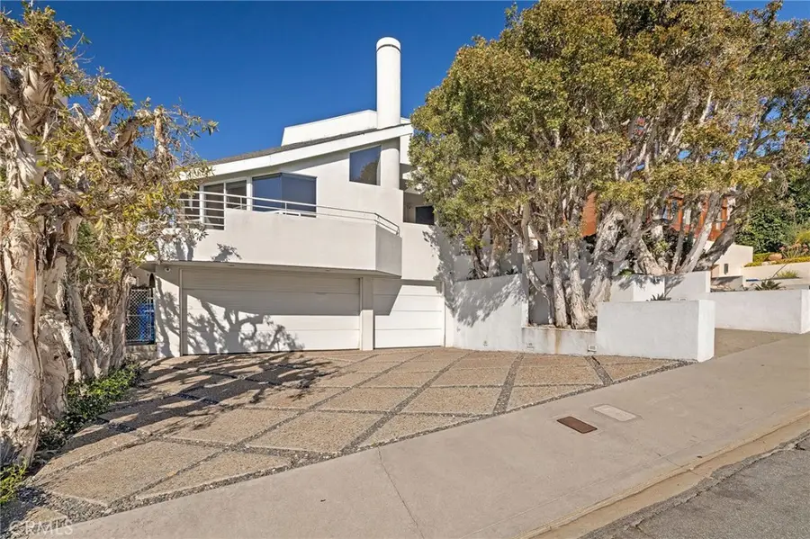 621 6th, Manhattan Beach, CA 90266 - #2