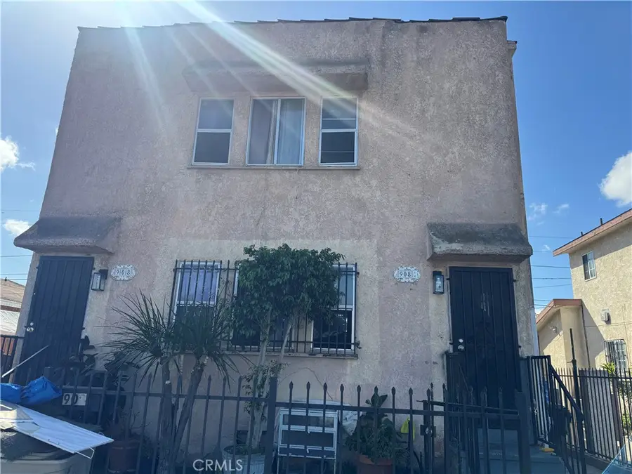 906 W 59th, Los Angeles, CA 90044 - #2