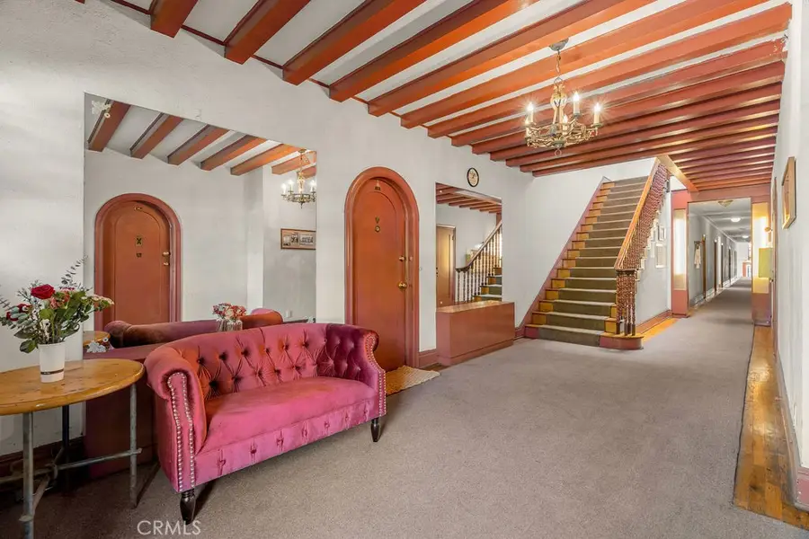 5424 Franklin Avenue, Los Angeles, CA 90027 - #3