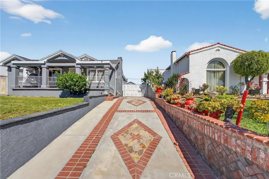 2033 W 76th, Los Angeles, CA 90047 - #3