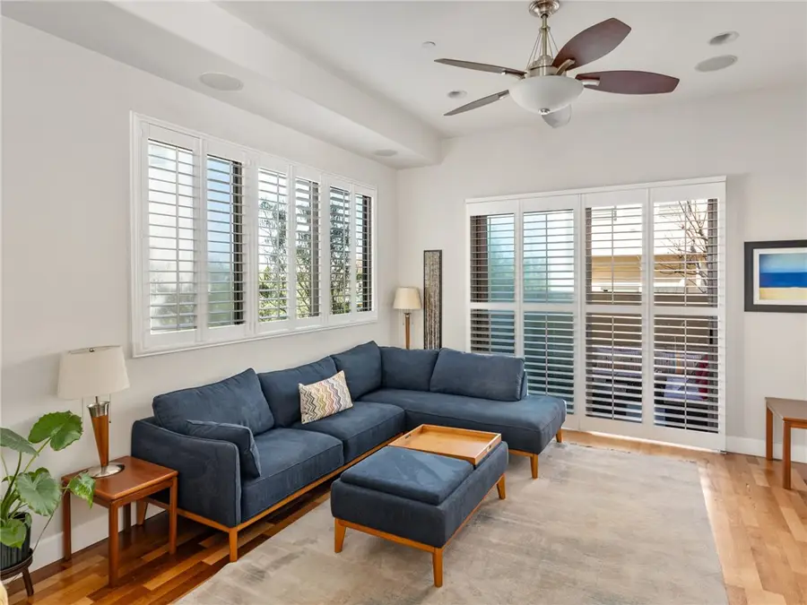 305 Kansas Street #D, El Segundo, CA 90245 - #2