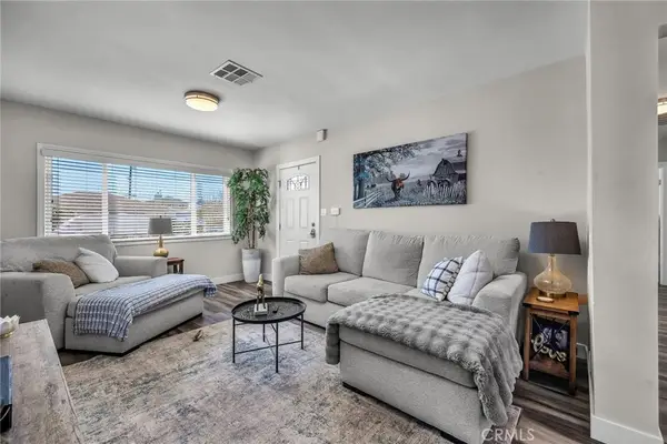 5017 W 123rd Pl, Hawthorne, CA 90250