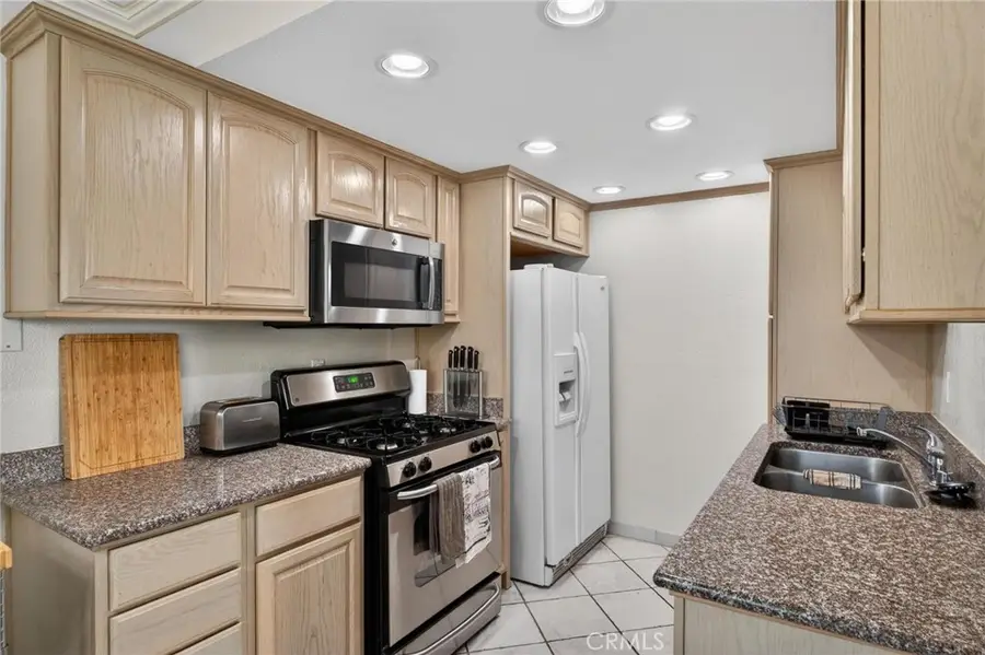 20545 S Vermont Avenue #3, Torrance, CA 90502 - #2