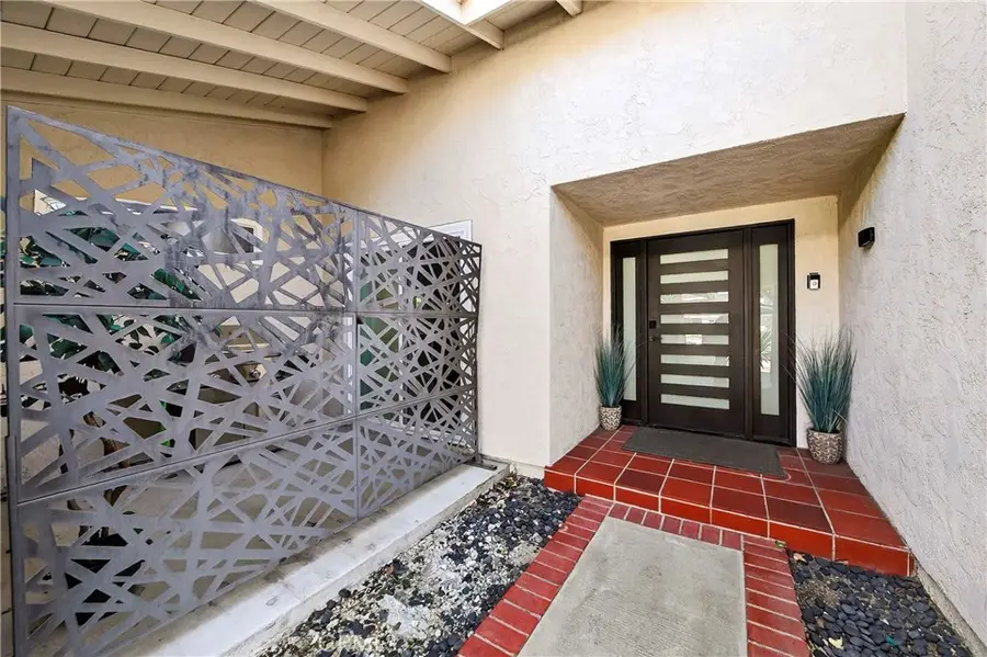 26704 Hawkhurst Drive, Rancho Palos Verdes, CA 90275 - #2