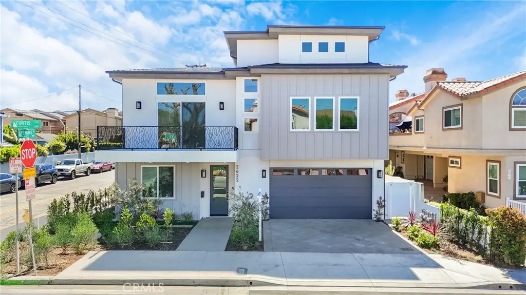 2622 Curtis Ave, Redondo Beach, CA 90278 - #1