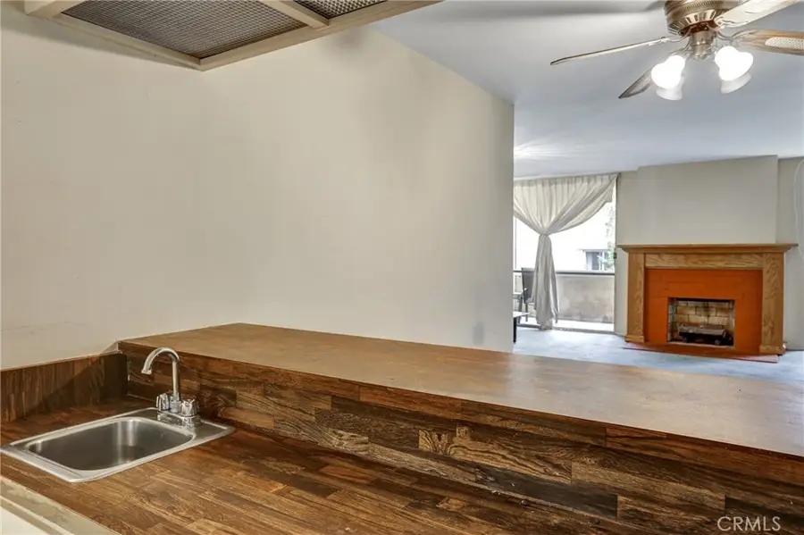 6405 Green Valley Circle #203, Culver City, CA 90230 - #3