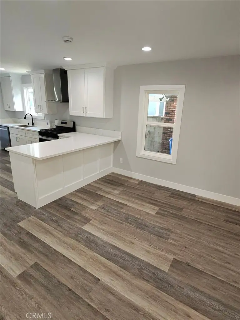 1919 W 82nd Street, Los Angeles, CA 90047 - #2