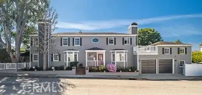 1729 Pacific Avenue, Manhattan Beach, CA 90266