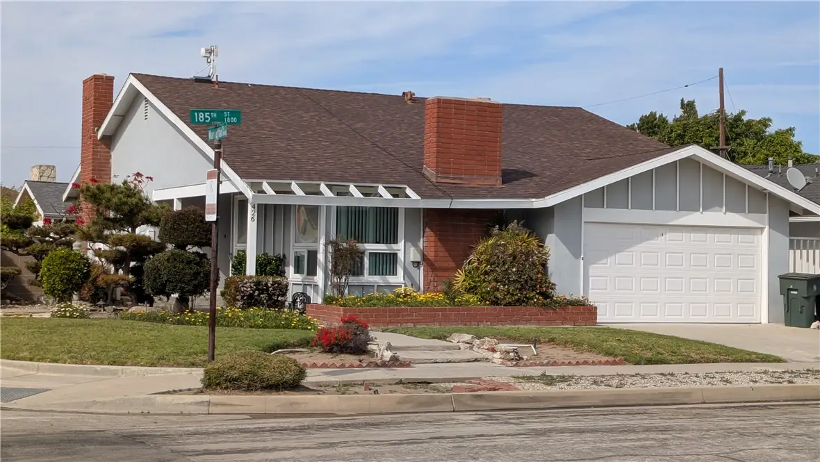 18426 Manhattan Place, Torrance, CA 90504 - #1