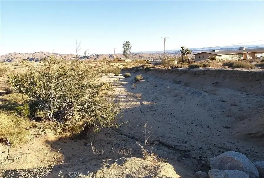 7275 Saddleback, Joshua Tree, CA 92252 - #2