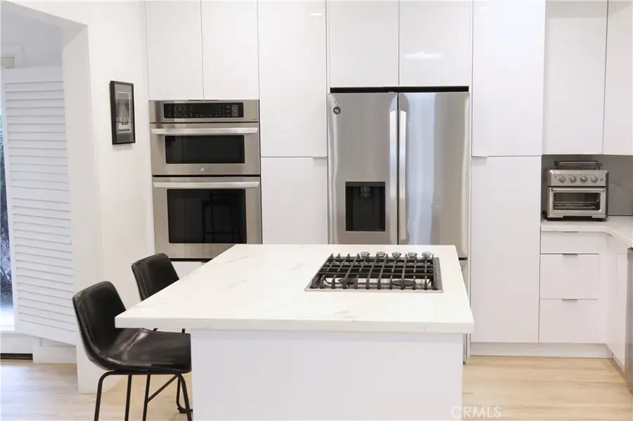 2406 Huntington Lane #B, Redondo Beach, CA 90278 - #2