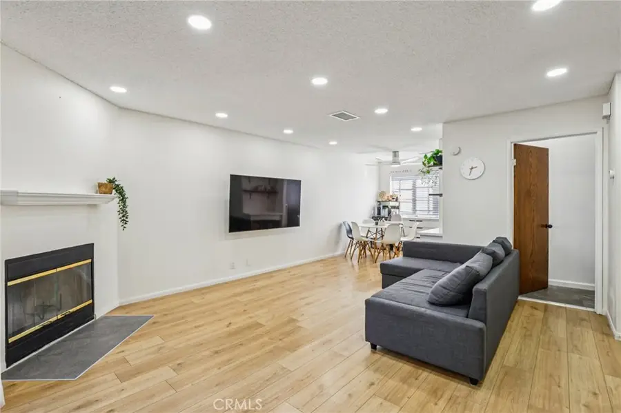 26127 Frampton Avenue #E, Harbor City, CA 90710 - #3