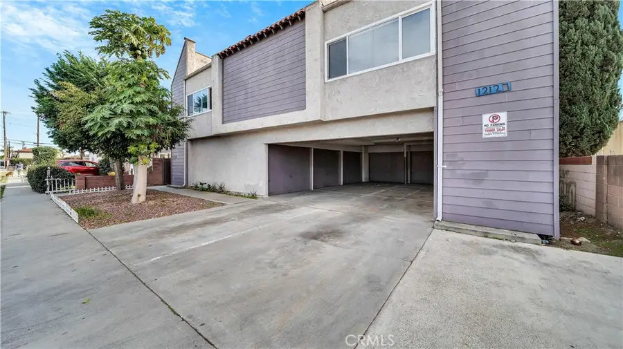 12120 215th Street, Hawaiian Gardens, CA 90716 - #3