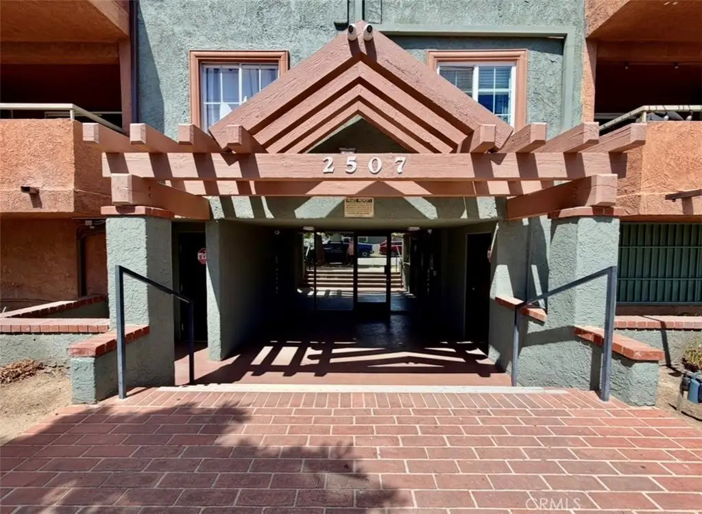 2507 E 15th #213, Long Beach, CA 90804 - #1