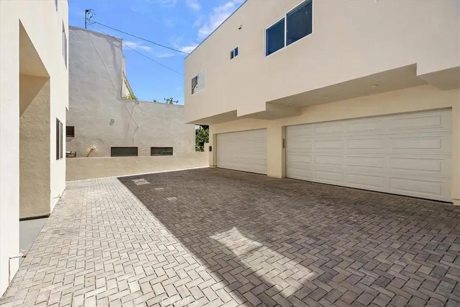 642 E Fairview Boulevard #C, Inglewood, CA 90302 - #2