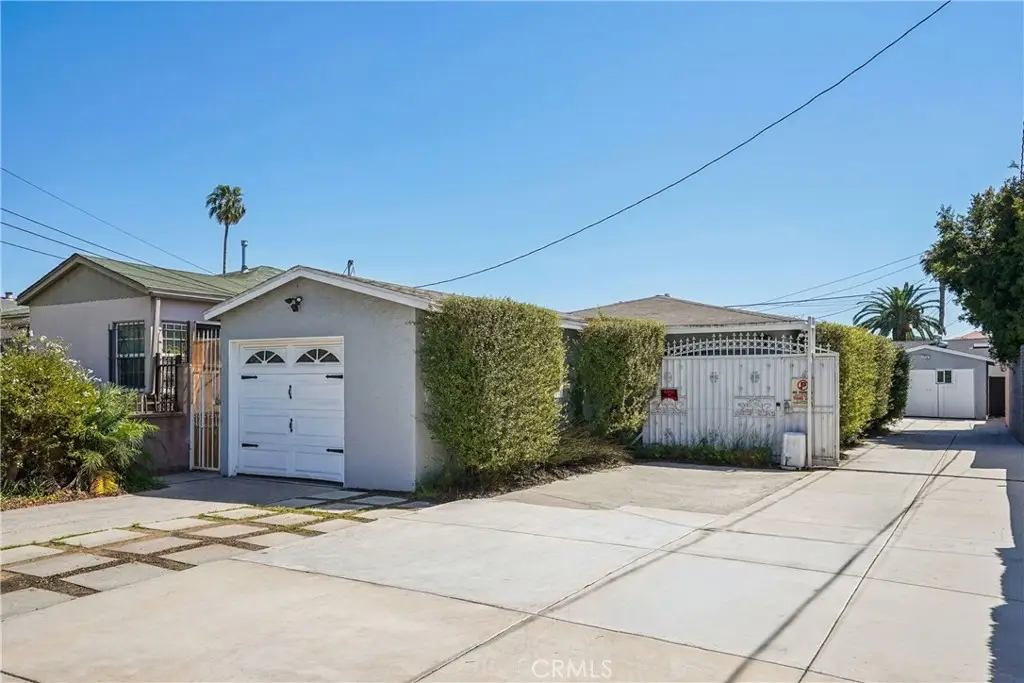 3944 W 111th Place, Inglewood, CA 90303 - #1