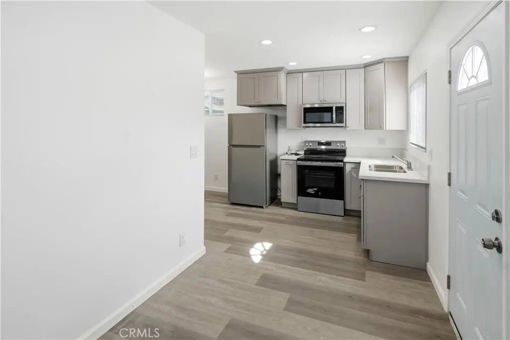 7721 Bell Avenue, Los Angeles, CA 90001 - #1