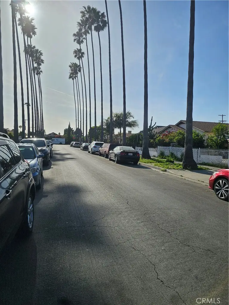 1132 W 56th, Los Angeles, CA 90037 - #2