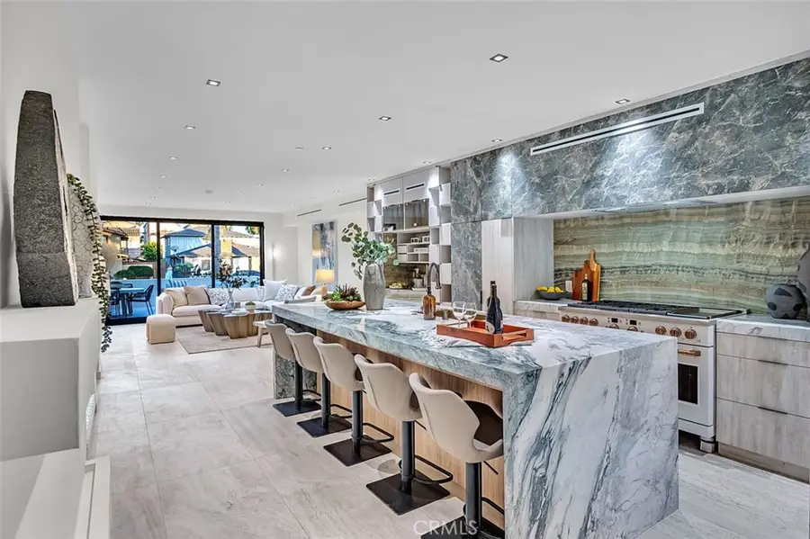 505 17th Street, Huntington Beach, CA 92648 - #2