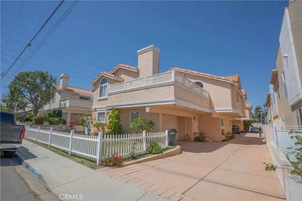 2517 Rockefeller #B, Redondo Beach, CA 90278 - #1