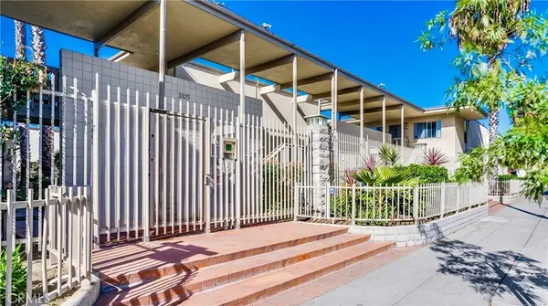 3325 Santa Fe Avenue #110, Long Beach, CA 90810