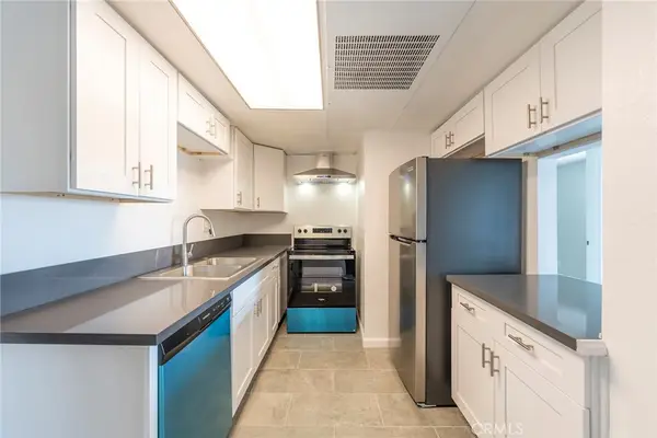 1450 Locust #217, Long Beach, CA 90813