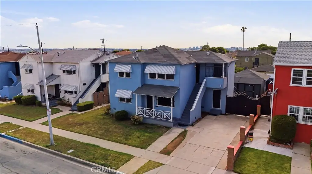10217 Haas, Los Angeles, CA 90047 - #1