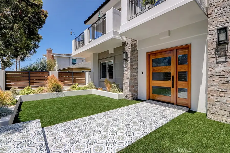 527 Avenue C, Redondo Beach, CA 90277 - #2
