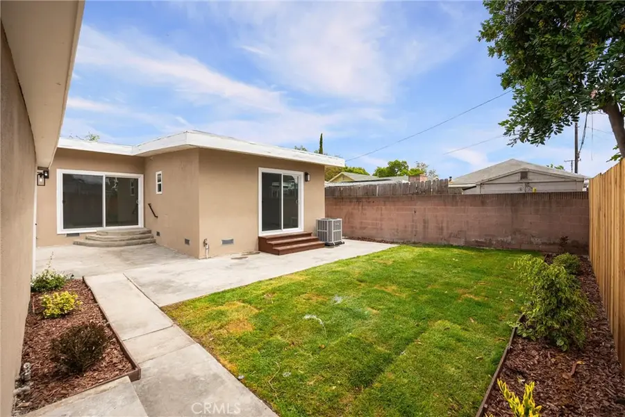 6049 Whitewood Avenue, Lakewood, CA 90712 - #3
