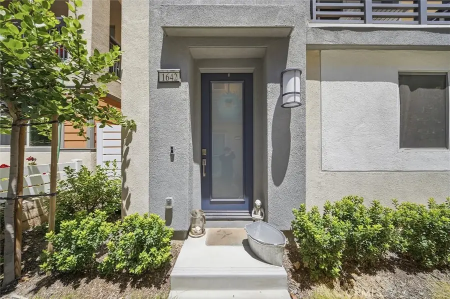 1642 Saratoga, San Pedro, CA 90732 - #3